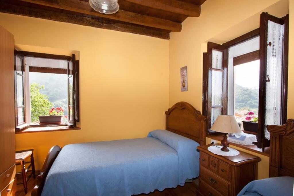 Casa del Cuetu. Traditional village house in Asturias Mere Extérieur photo